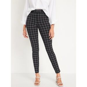 Old Navy High-Rise Pixie Ankle Pants - Black & White Plaid - Size 18